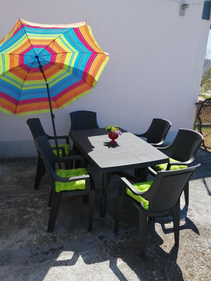 Apartman Luis Silence Sestanovac ภายนอก รูปภาพ